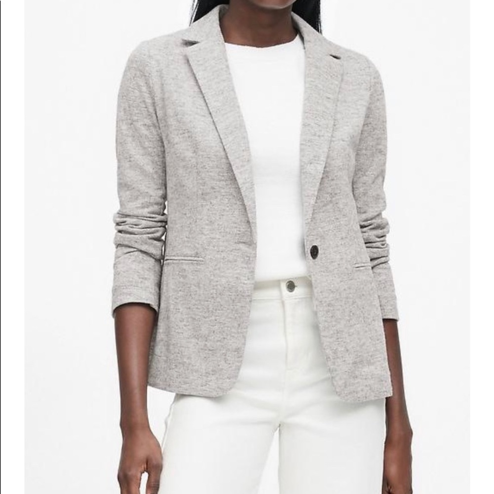 Banana Republic Wool blend blazer